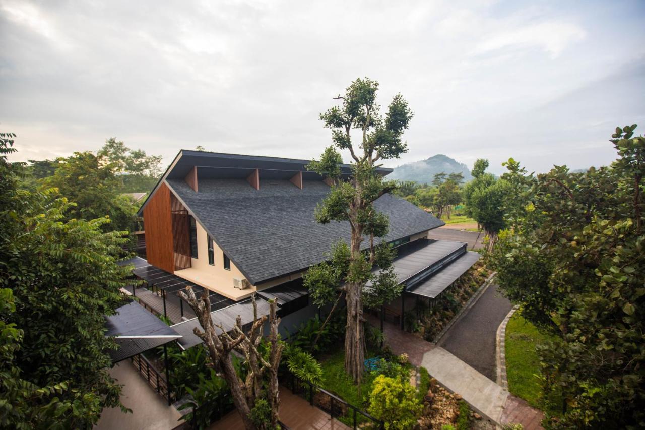 The Chamuang Forest Nakhon Nayok Eksteriør billede